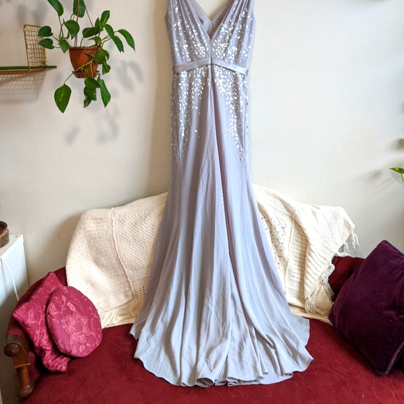 NWOT Le Chateau Silver Beaded Gown - Picture 7 of 13